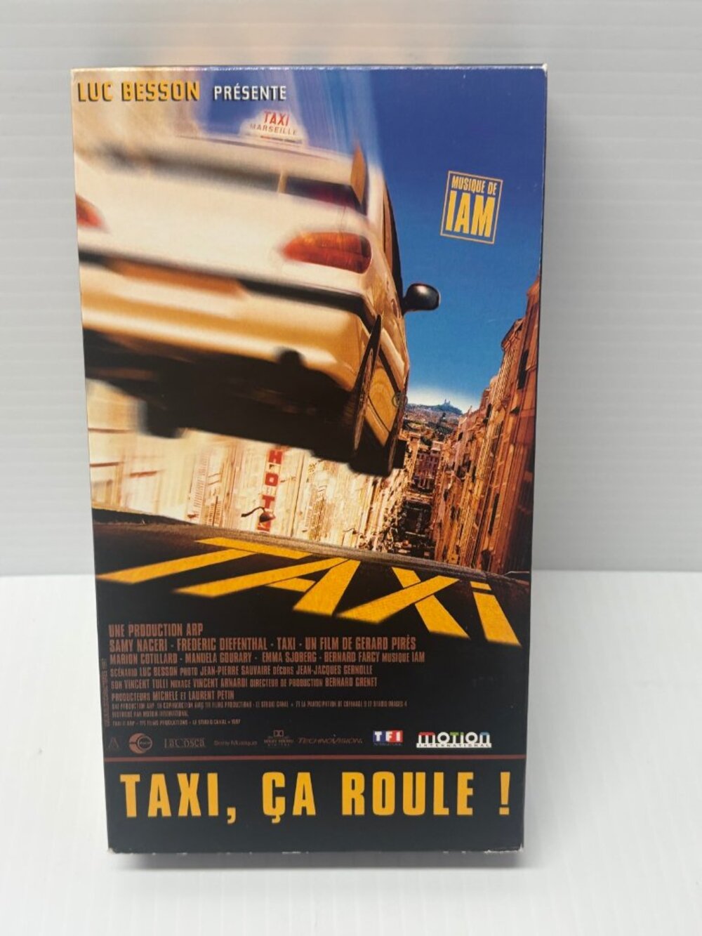 Taxi VHS 1998 Luc Besson French Film Samy Naceri Marion Cotillard